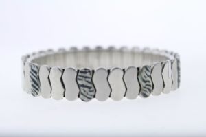 【送料無料】ブレスレット アクセサリ― ステンレススチールゼブラエナメルブレスレットstainless steel 12mm zebra print enamel expandable bracelet