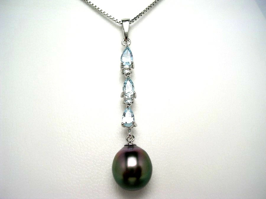 真珠 ペンダント パール 黒蝶真珠 9.6mm ピーコックグリーン シルバー ブルートパーズ 47634 イソワパール