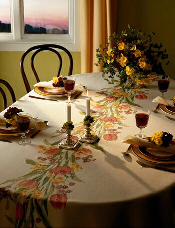 【送料無料】EVA ROSENSTAND 赤いチューリップ Red tulips クロスステッチ キット デンマーク 北欧 刺しゅう 12-2003